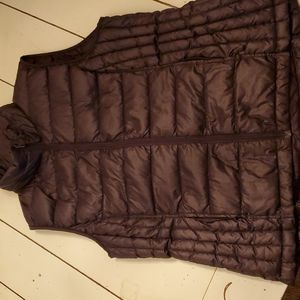 XL ladies puffer vest purple herringbone patter